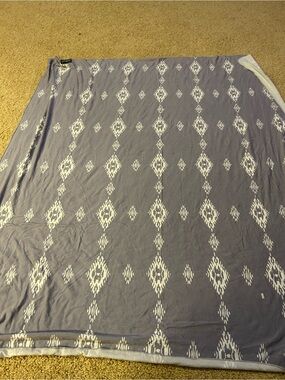 Blanket Swaddle - Light Gray Diamond Pattern by Milkmaid Goods.  For newborns